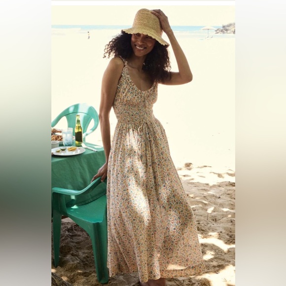 Doen Dresses & Skirts - Doen Emmaretta Dress. M